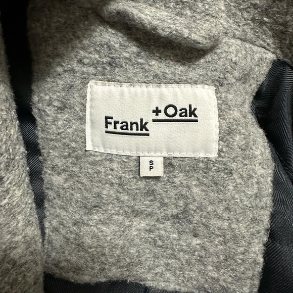 Frank & oak men’s coat - Picture 3 of 3